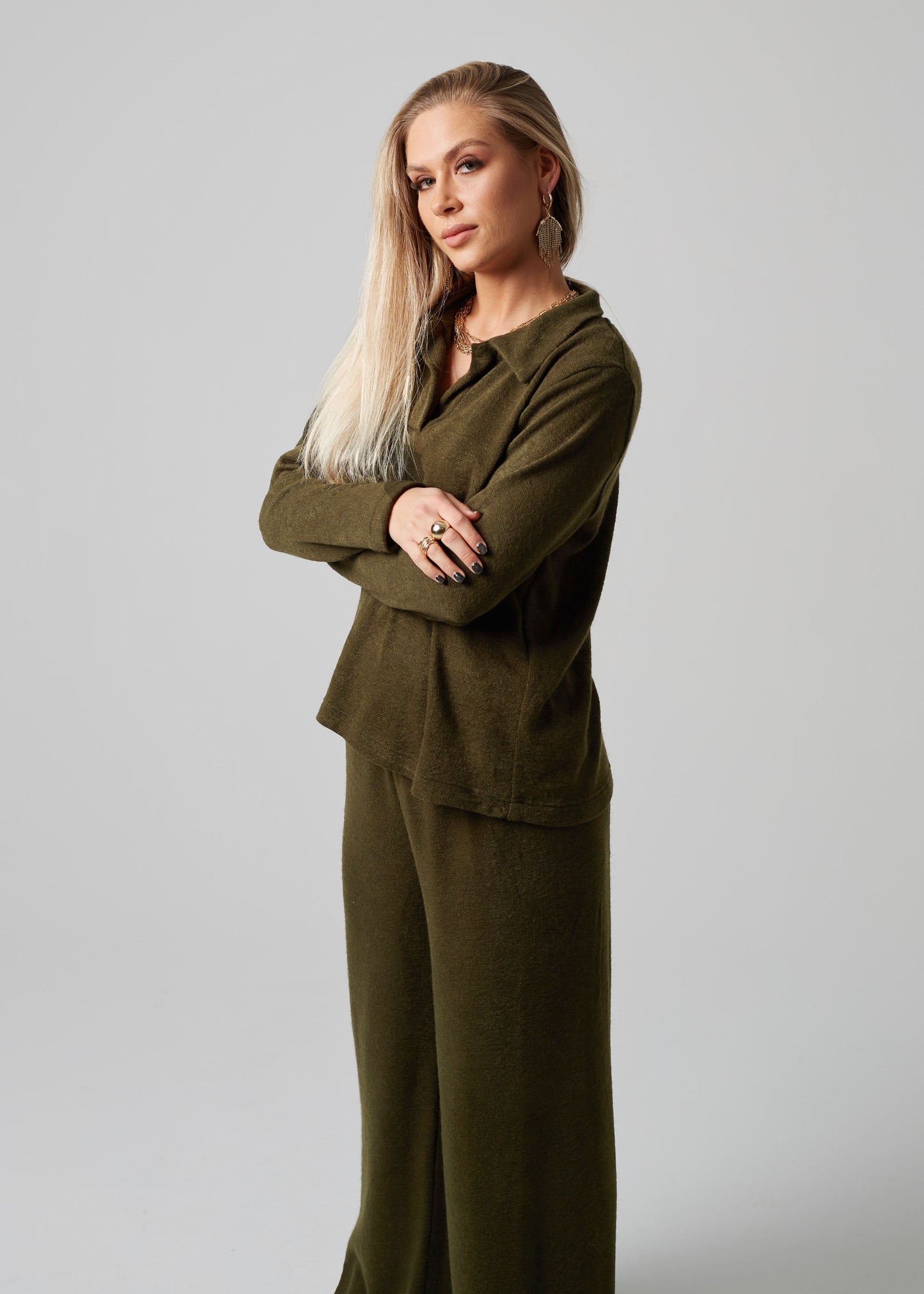 PRE ORDER: KOSTIUMĖLIS “COZY" ŽALIA