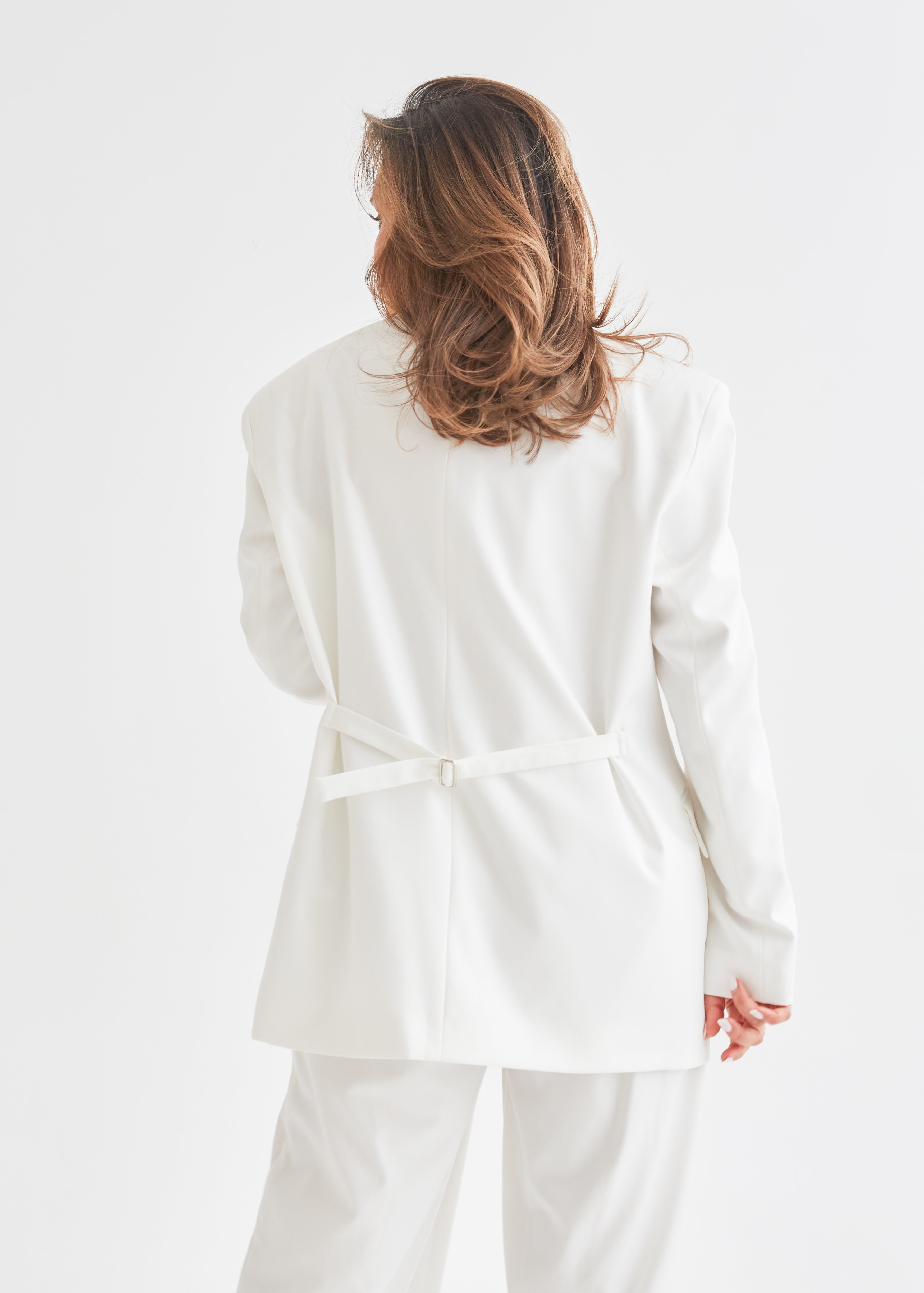 PRE ORDER: OVERSIZE ŠVARKAS "CREAM" BALTA