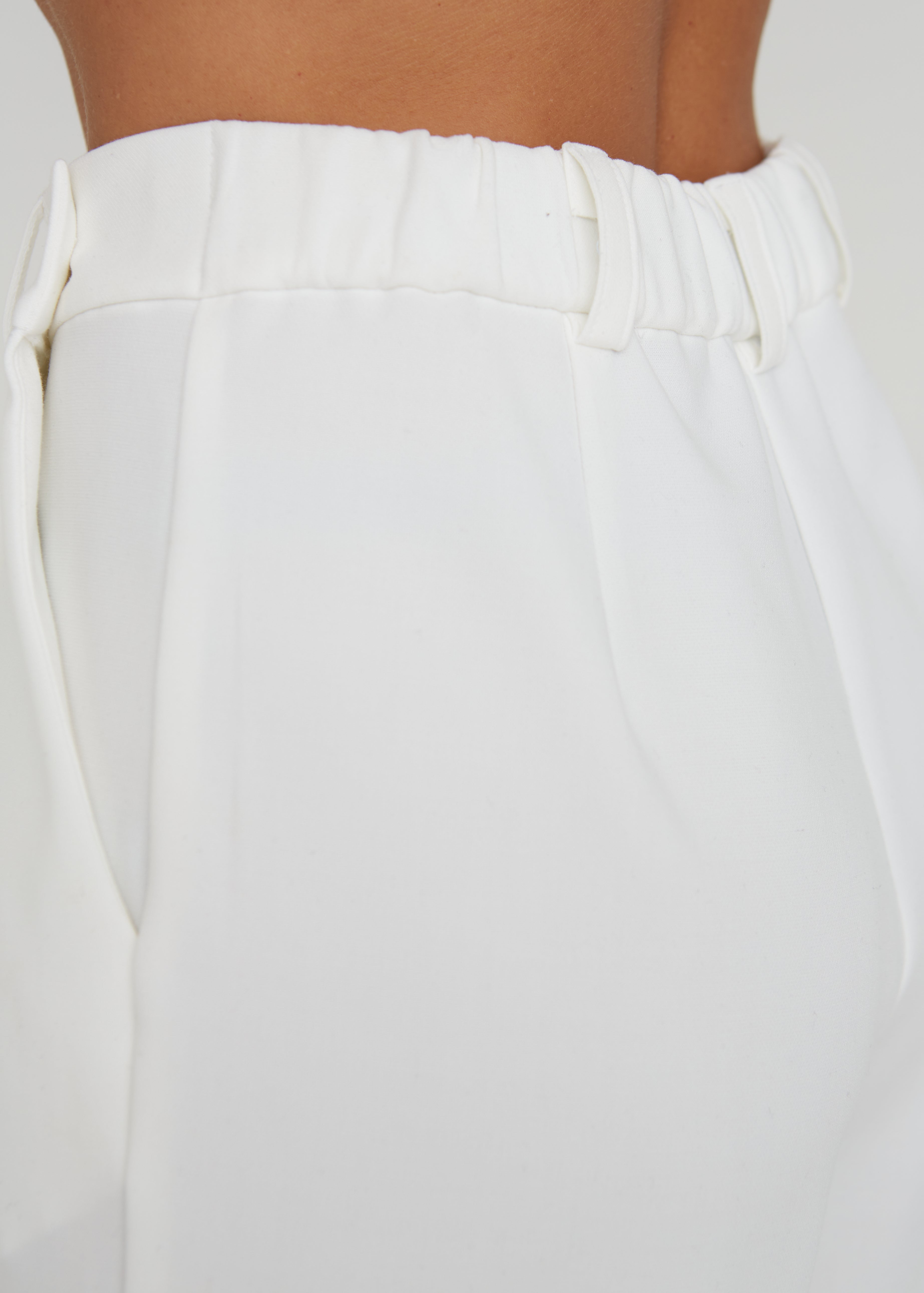 ŠORTAI "BERMUDA" BALTA