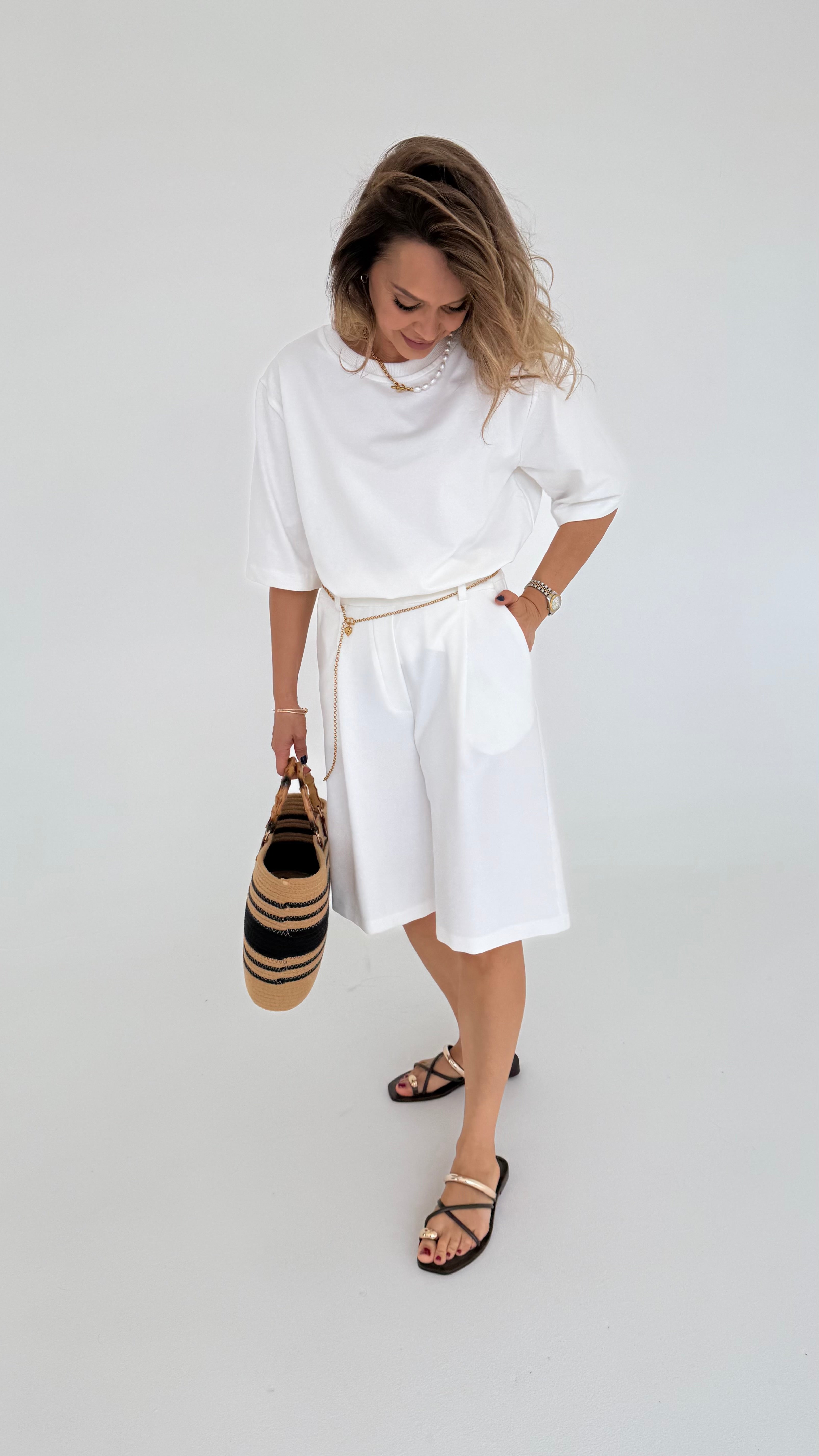 ŠORTAI "BERMUDA" BALTA