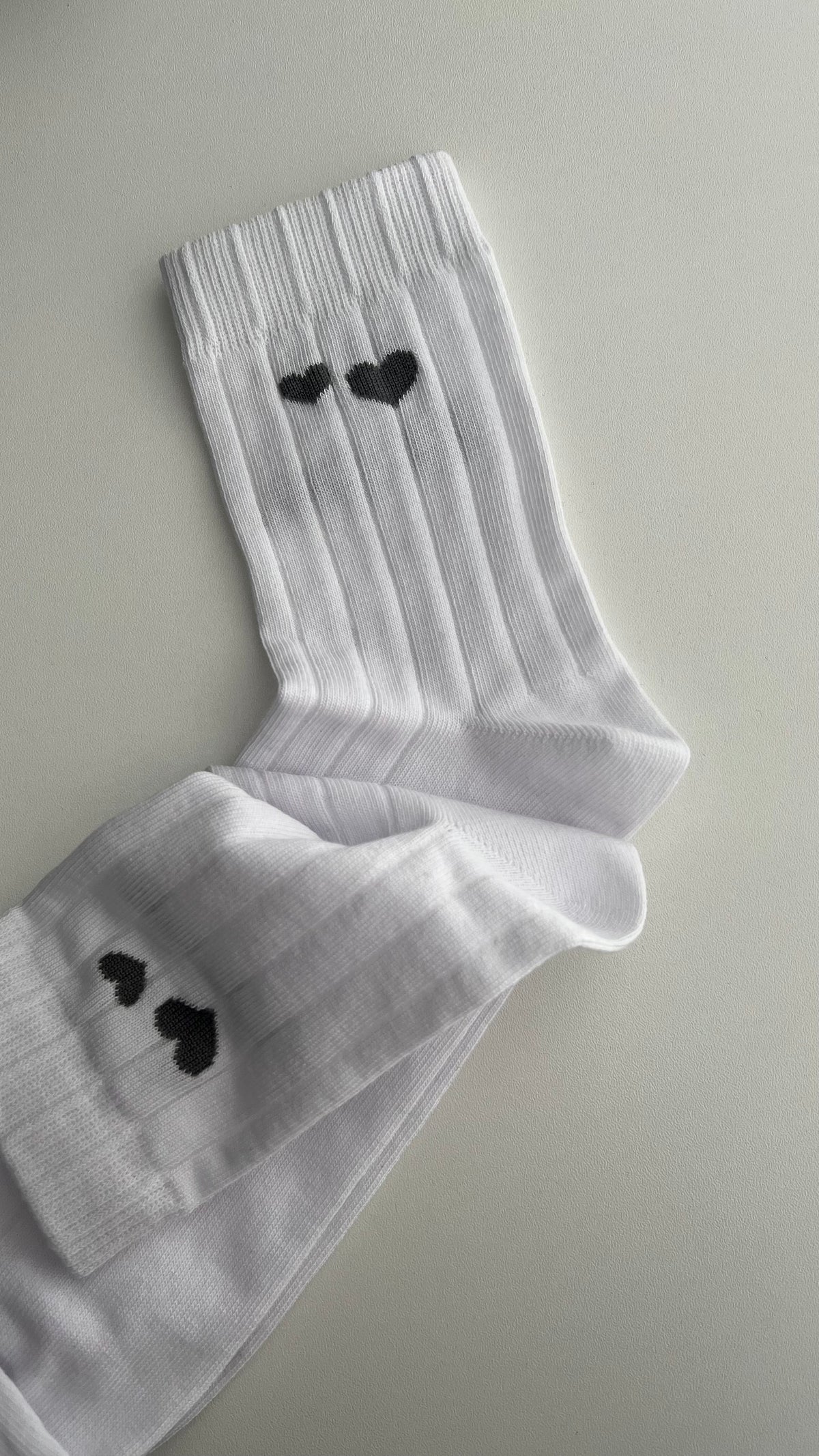 BY ME. KOJINĖS "LOVE" BALTA