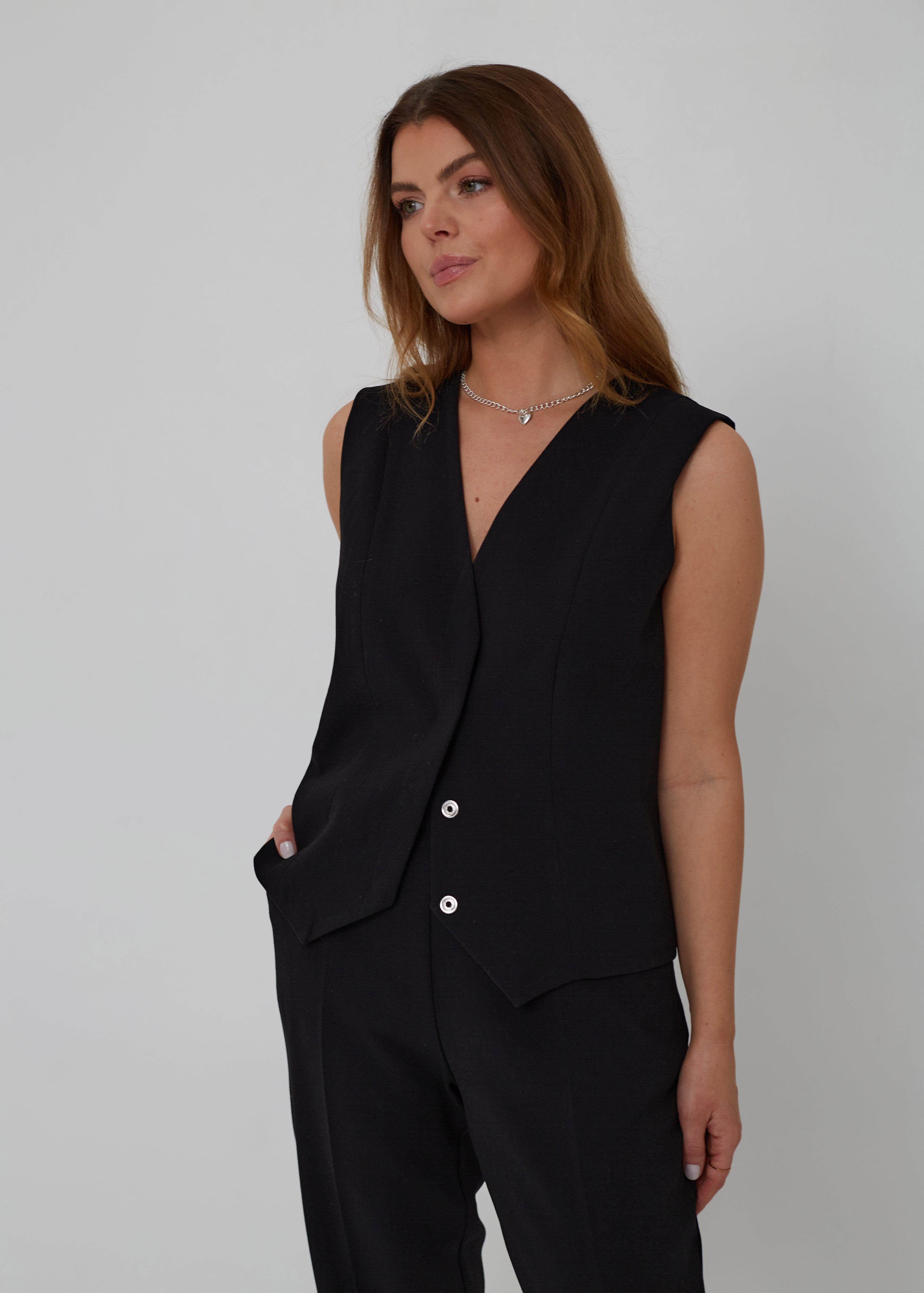 LIEMENĖ "SPELL" JUODA