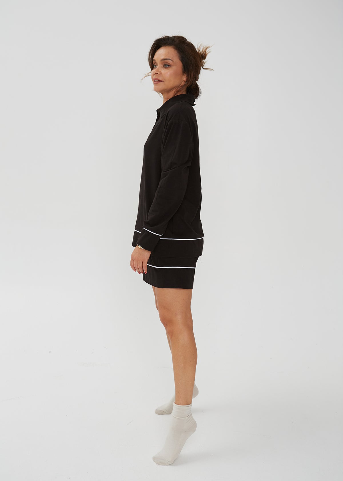 PRE ORDER: ŠORTAI "DREAM" JUODA