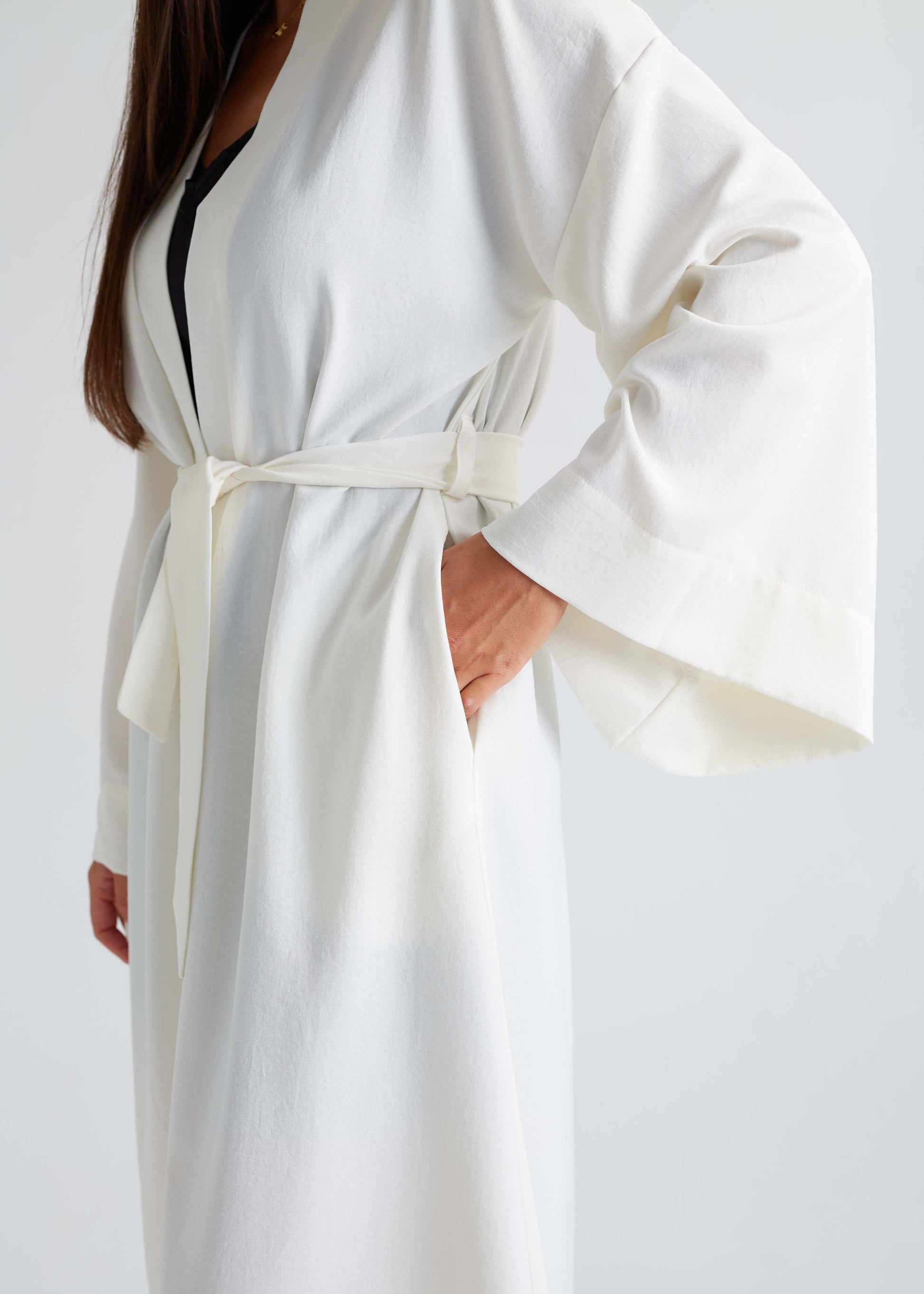 baltas kimono