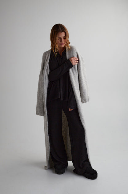PRE ORDER: KOSTIUMĖLIS “COZY" JUODA